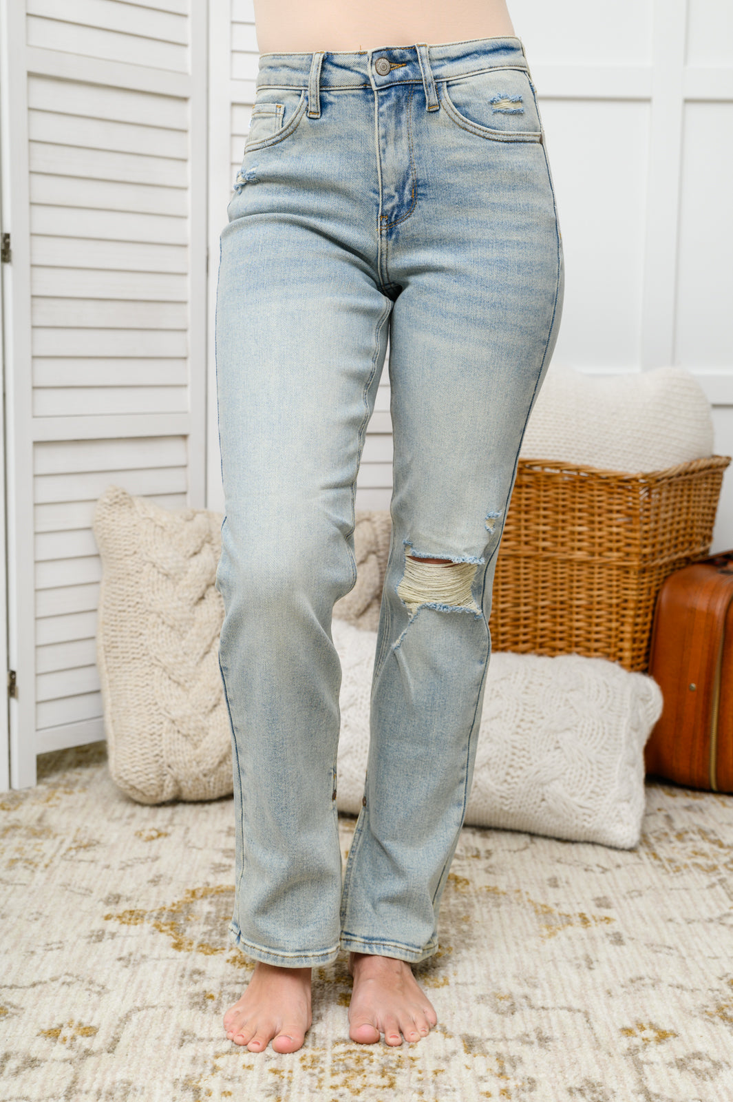 Meadow High Rise Straight Fit Destroyed Jeans